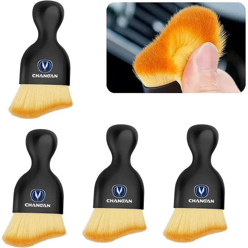Mini Escova de Limpeza Automotiva (COMPRE 1 LEVE 2)